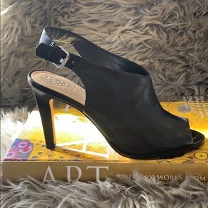 Vincent Camuto Leather Slingback Heels Size 10/40